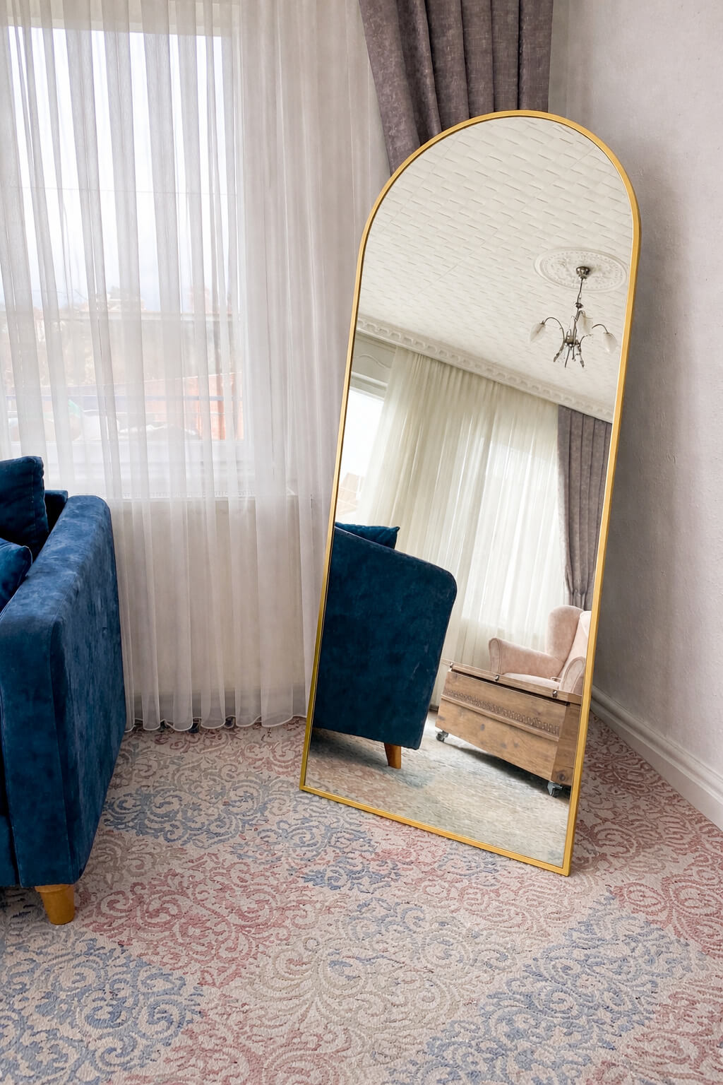 Craftx Furniture™ — Luxe Arched Mirror (6×2 ft) with Ambient Glow
